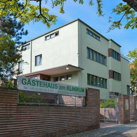 Gästehaus am Klinikum Halle  Exterior foto