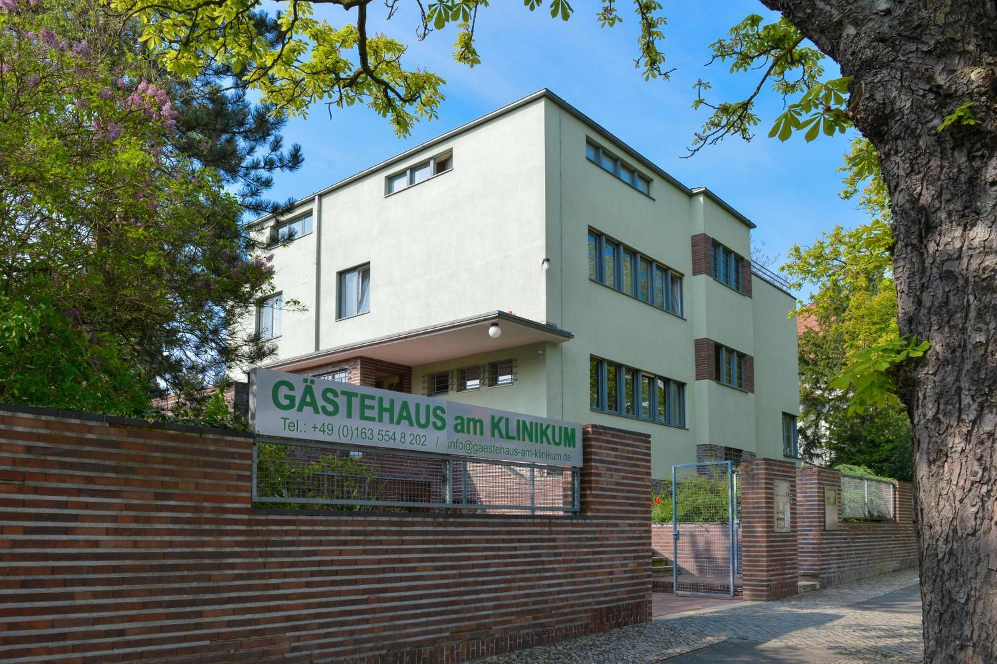 Gästehaus am Klinikum Halle  Exterior foto